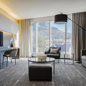 Hotel The Capital 15 On Orange &